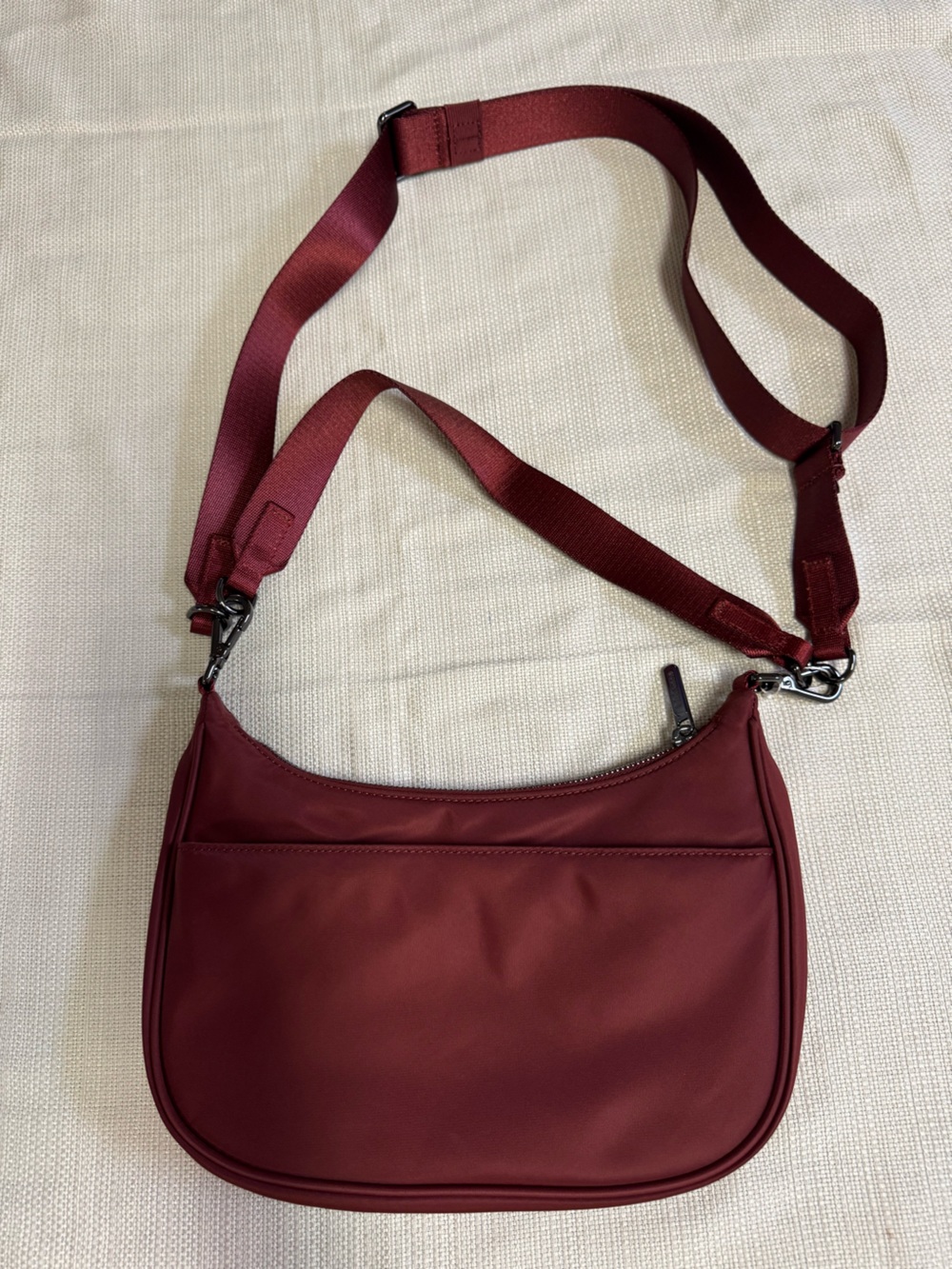 Lululemon NWOT City Essentials Small Shoulder Bag 3L, Rockwood Rust - Picture 4 of 10
